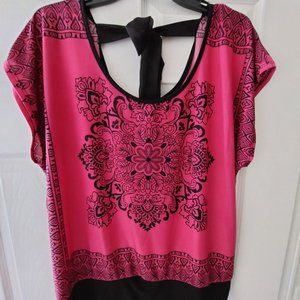 Women's Pink & Black Tie Back Handkerchief Top~ Sz 1X.